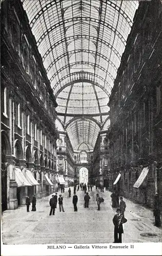 Ak Milano Lombardia, Galleria Vittorio Emanuele II., Innenansicht der Galerie