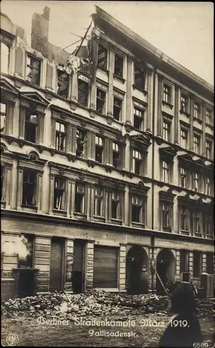 Ak Berlin Friedrichshain, Pallisadenstraße, Straßenkämpfe März 1919