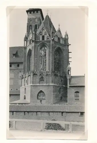 Foto Malbork Marienburg Westpreußen, Teilansicht der Kirche