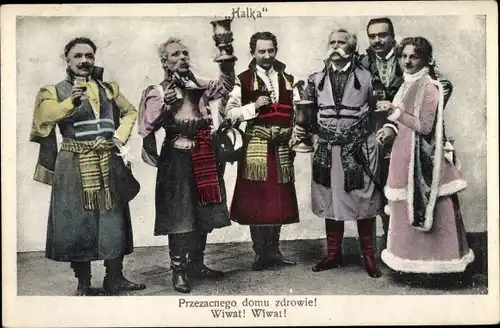 Ak Halka, Frau und Männer in polnischen Trachten