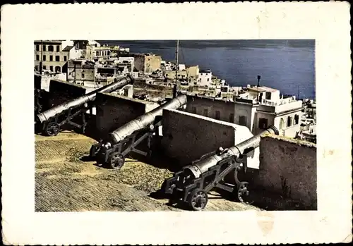 Ak Algier Alger Algerien, Les Vieux Remparts avec leurs canons Turcs