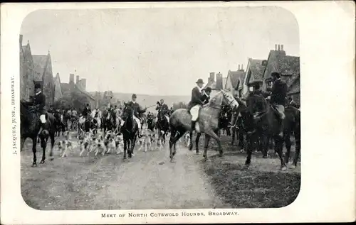 Ak Broadway Worcestershire England, Meet of North Cotswold Hounds, Jagdgesellschaft