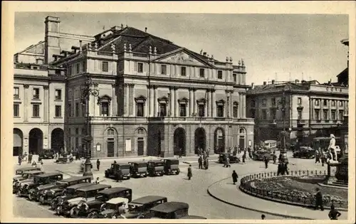 Ak Milano Mailand Lombardia, Piazza e Teatro alla Scala