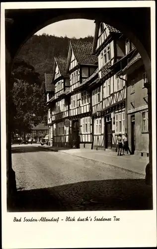 Ak Bad Sooden Allendorf an der Werra Hessen, Blick durch's Soodener Tor