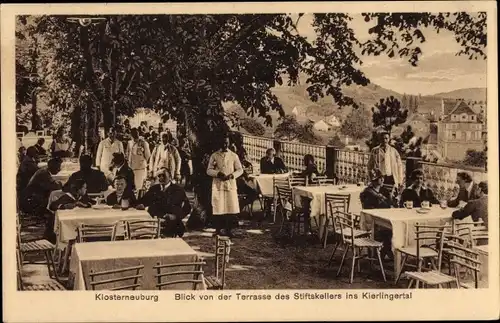 Ak Klosterneuburg in Niederösterreich, Blick von der Terrasse des Stiftskellers ins Kierlingertal