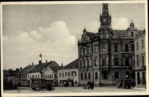 Ak Amstetten in Niederösterreich, Partie am Rathaus