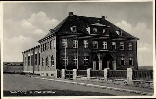 Ak Münchberg in Oberfranken Bayern, Neue Turnhalle