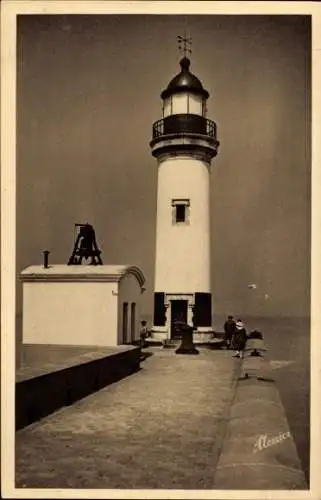 Ak Le Treport Seine Maritime, Le phare