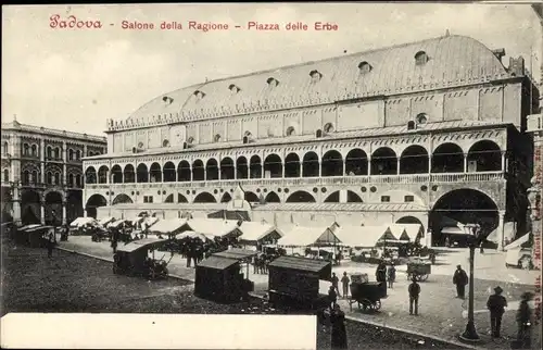 Ak Padova Padua Veneto, Salone della Ragione, Piazza delle Erbe, Markt