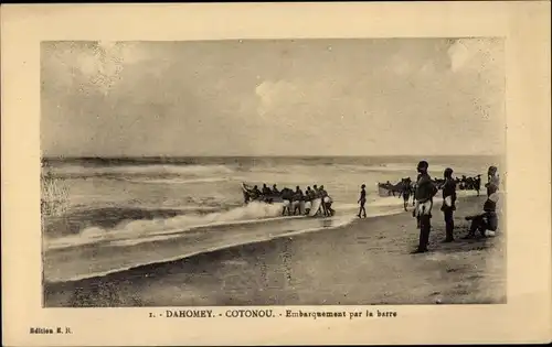 Ak Cotonou Dahomey Benin, Embarquement par la barre