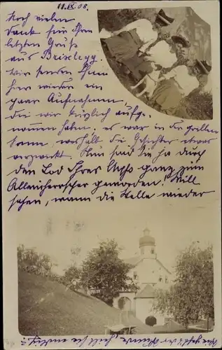 Foto Ak Innsbruck in Tirol, Kirche, drei Damen mit Hund