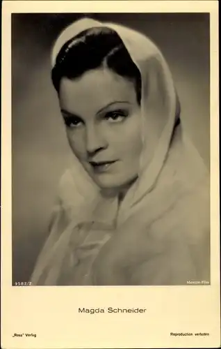 Ak Schauspielerin Magda Schneider, Portrait, Ross
