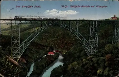 Ak Müngsten an der Wupper Wuppertal, Kaiser Wilhelm Brücke, Lokomotive