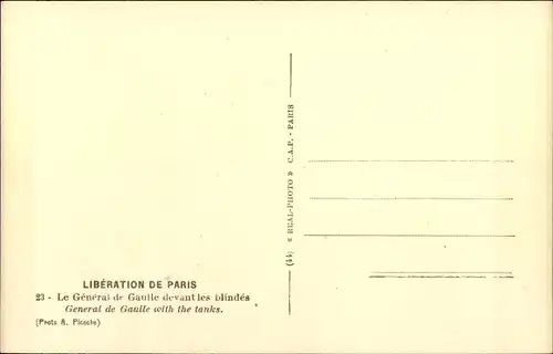 Ak Liberation de Paris, Le General de Gaulle devant les blindes