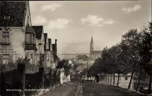 Ak Münchberg in Oberfranken Bayern, Kreuzbergstraße, Kirche