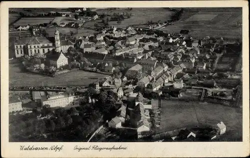 Ak Waldsassen in der Oberpfalz, Blick auf den Ort, Fliegeraufnahme