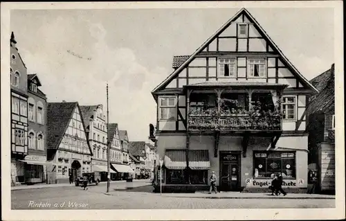 Ak Rinteln an der Weser, Engel Apotheke, Straßenpartie