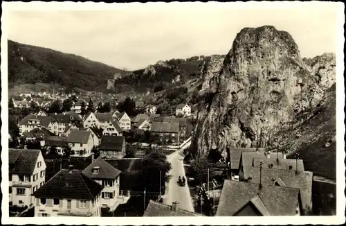 Ak Blaubeuren in Württemberg, Teilansicht vom Ort, Felsen