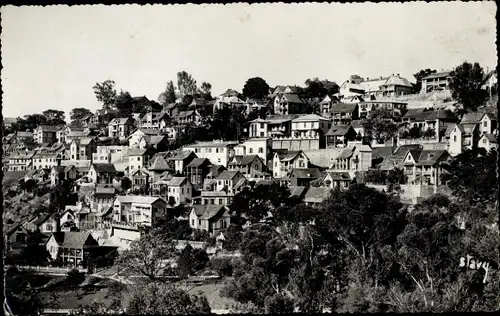 Ak Antananarivo Tananarive Madagaskar, Les villas sur la colline de Faravohitra