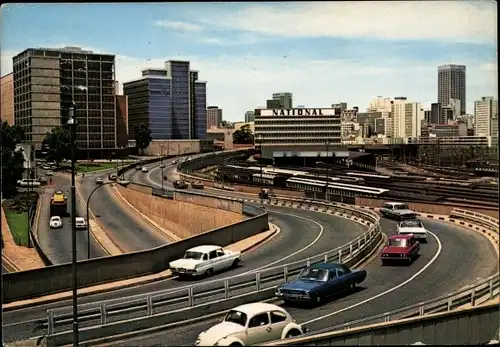 Ak Johannesburg Südafrika, Queen Elizabeth Bridge, Leading into the city