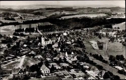 Ak Marienberghausen Nümbrecht im Oberbergischen Kreis, Gesamtansicht, Fliegeraufnahme