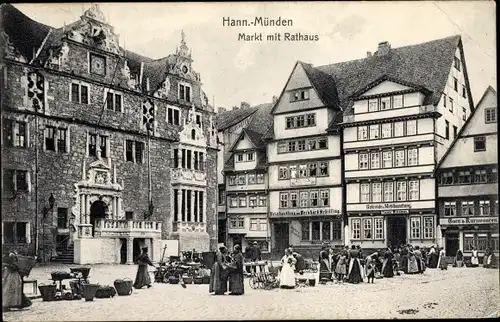 Ak Hann. Münden in Niedersachsen, Marktplatz mit Rathaus