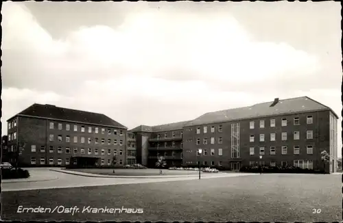 Ak Emden in Ostfriesland, Krankenhaus, Gesamtansicht