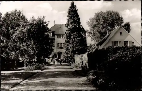 Ak Überlingen am Bodensee, Kneippkrankenhaus, Haus Seeburg