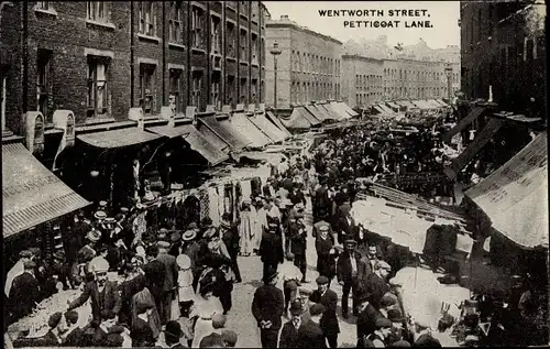 Ak Spitalfields London City England, Wentworth Street, Petticoat Lane