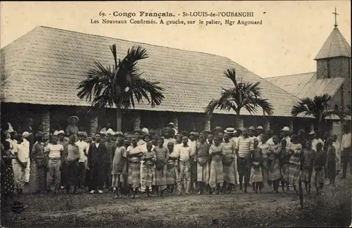 Ak Saint Louis de l'Oubanghi Französisch Kongo, Les Nouveaux Confirmes