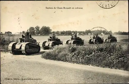 Ak Section de Chars Renault en colonne, Französische Panzer