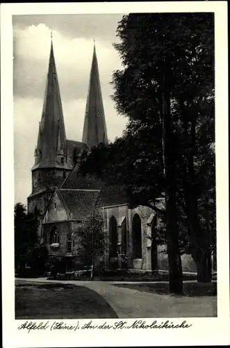 Ak Alfeld an der Leine, An der St. Nikolaikirche