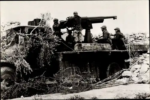 Ak Du Tchad a Tunis, Secteur de Bou Arada Tunisie Fevrier 1943, Pièce de 75 montée sur camion