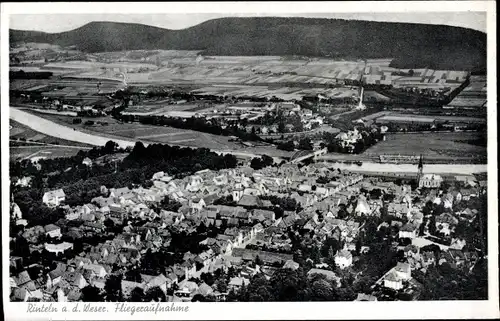 Ak Rinteln an der Weser, Gesamtansicht, Fliegeraufnahme
