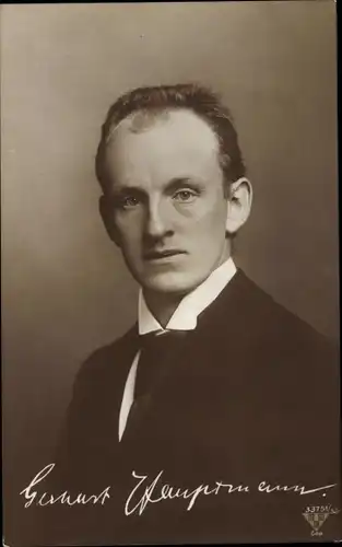 Ak Schriftsteller Gerhart Hauptmann, Portrait