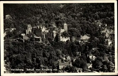 Ak Heidelberg am Neckar, Fliegeraufnahme vom Schloss