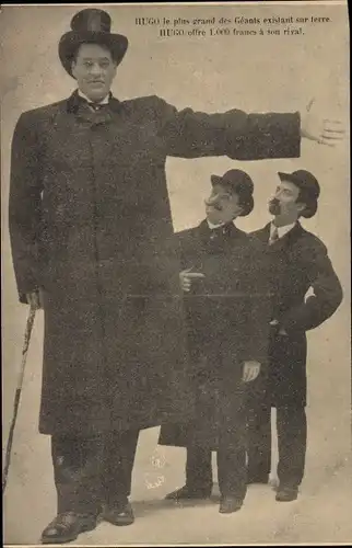 Ak Geant Hugo, großwüchsiger Mann, Portrait