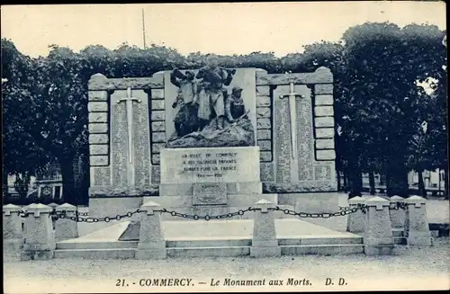 Ak Commercy Lothringen Meuse, Le Monument aux Morts