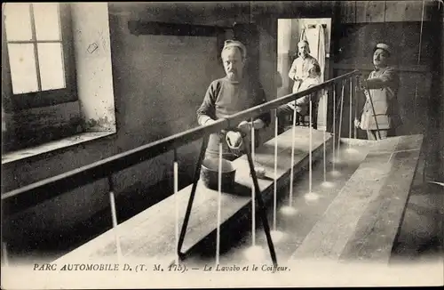 Ak Parc Automobile, Le Lavabo et le Coiffeur, Waschhalle, Friseur, Soldaten