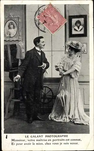 Ak Le Galant Photographe, Femme et Homme, Caméra, Fotograf