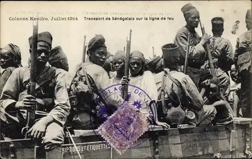 Ak Marokko, Colonne Kenifra, Juillet 1914, Transport de Senegalais sur la ligne de feu