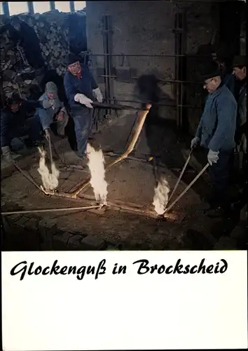 Ak Brockscheid in der Vulkaneifel, Arbeiter beim Glockenguss