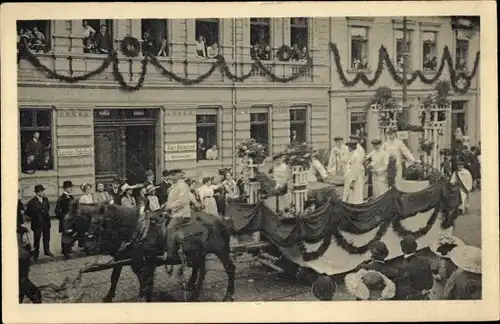 Ak Neustadt Magdeburg an der Elbe, Festzug der Hundertjahrfeier, Festwagen