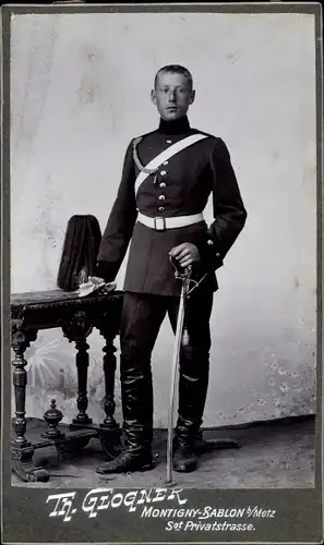 Foto Deutscher Soldat in Uniform, Portrait