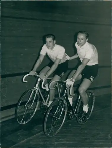 Foto Radrennsport, Bahnradfahrer, Berlin