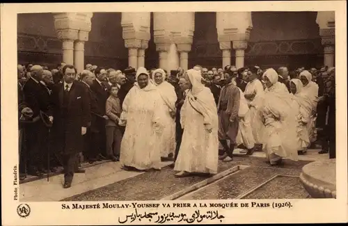 Ak Paris, SM Moulay Youssef va prier a la Mosquee de Paris 1926