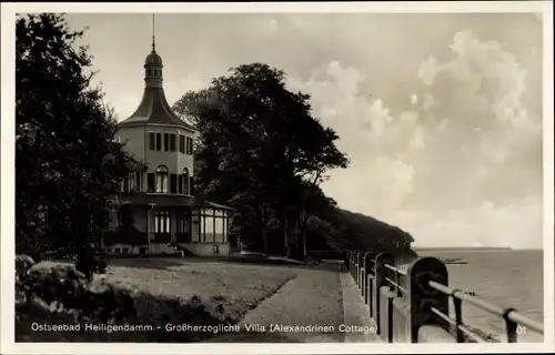 Ak Seebad Heiligendamm Bad Doberan, Großherzogliche Villa, Alexandrinen Cottage