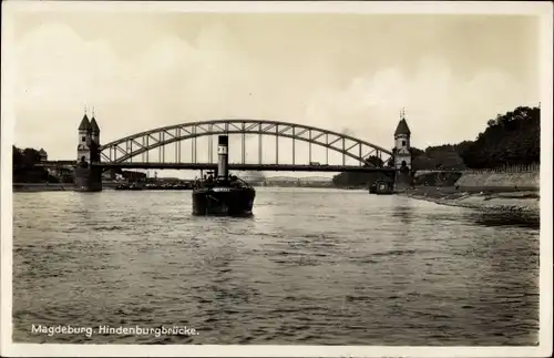 Ak Magdeburg an der Elbe, Hindenburgbrücke, Dampfer Nobe