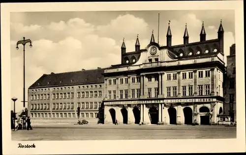 Ak Rostock in Mecklenburg Vorpommern, Rathaus