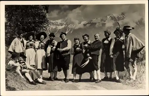 Foto Ak Klingenschmidbühne Innsbruck, Gruppe Nationalgesang und Tanz, Österreichische Tracht